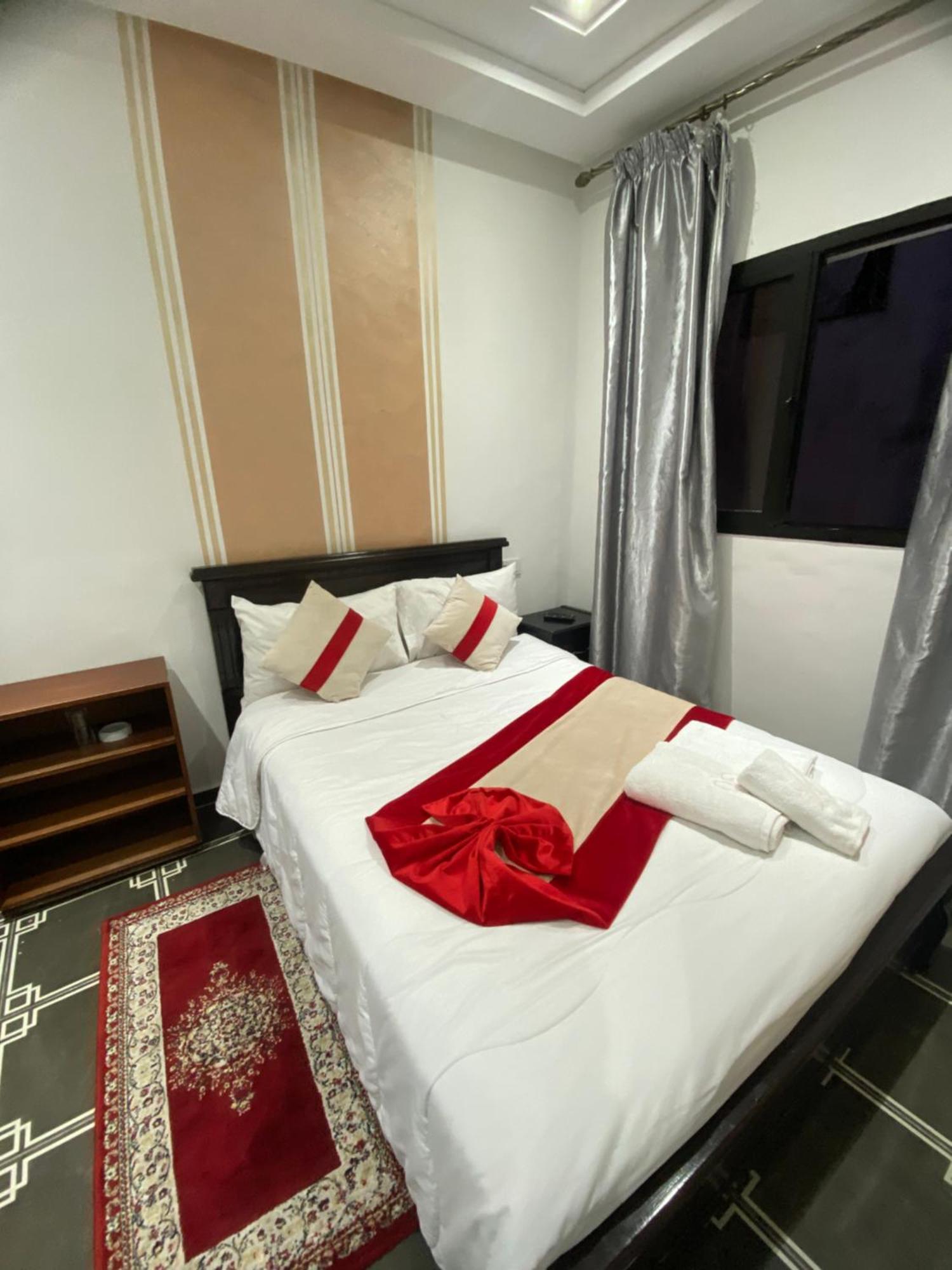 Hotel Biarritz Tanger Ngoại thất bức ảnh