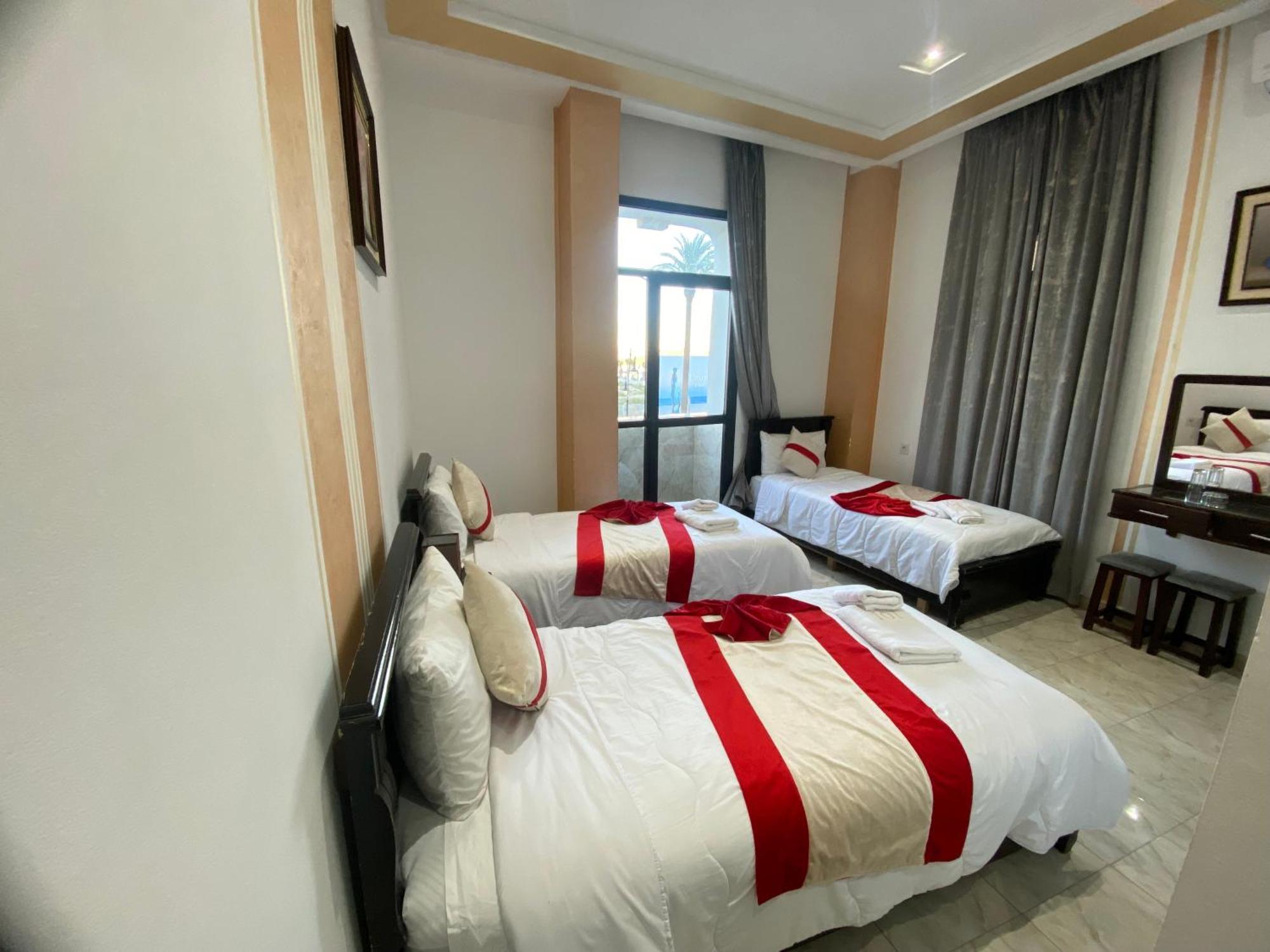 Hotel Biarritz Tanger Ngoại thất bức ảnh